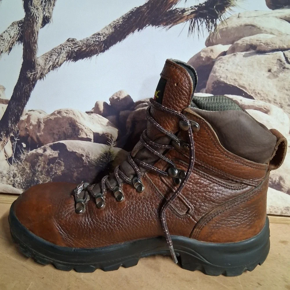Thorogood Omni Mens Brown Waterproof Leather Hiking Work Boots Sz 7 D NICE!